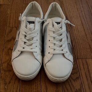 White and Silver Vintage Havana shoes size 7